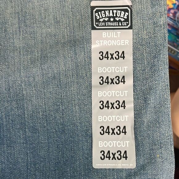 SIGNATURE LEVI STRAUSS Premium Comfort 
NWT size 34x34 - Picture 3 of 6